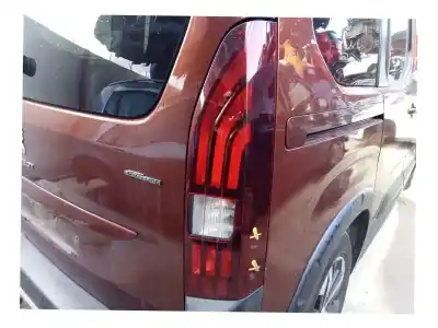 Автозапчасти б/у ПРАВЫЙ ЗАДНИЙ ФОНАРЬ за PEUGEOT RIFTER 1.5 BLUEHDI 130 ссылки OEM IAM 9820555280  