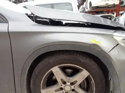 Recambio de automóvil de segunda mano de ALETA DELANTERA DERECHA para MERCEDES-BENZ CLASE GLA (X156) GLA 250 4-MATIC (156.946) referencias OEM IAM A1568800218  