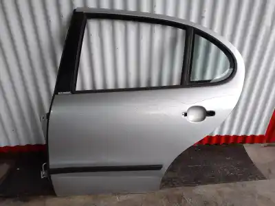 Peça sobressalente para automóvel em segunda mão PORTA DO AUTOMÓVEL TRASEIRA ESQUERDA por SEAT TOLEDO II (1M2)  Referências OEM IAM   