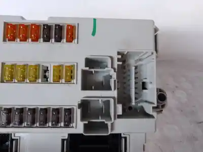 İkinci el araba yedek parçası röle/sigorta kutusu için alfa romeo giulietta (191) 940a3000 oem iam referansları 50520758  