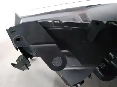 Second-hand car spare part right headlight for mazda cx-5 (kf) sh oem iam references 8272354400  