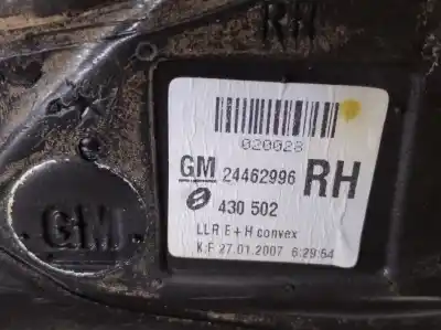 Автозапчастина б/у правий задний огляд для opel astra h sedán (a04) 1.7 cdti (l69) посилання на oem iam 24462996  