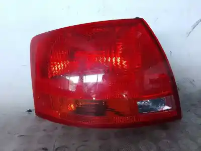 Автозапчасти б/у левый задний фонарь за audi a4 b7 avant (8ed) 2.0 tdi ссылки oem iam 8e9945095e