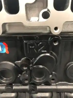 Pièce détachée automobile d'occasion moteur complet pour mazda 6 lim. 2.2 turbodiesel références oem iam r2/r2aa  