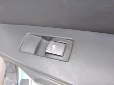 Second-hand car spare part rear right power window switch for ssangyong kyron d20dt oem iam references 