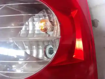 Автозапчастина б/у правий ліхтар для renault clio ii fase ii (b/cb0) d7f726 посилання на oem iam 8200071414  