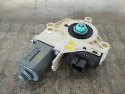 Автозапчасти б/у мотор заднего правого стекла за audi a4 b8 (8k2) 2.0 tdi ссылки oem iam 8k0959812  