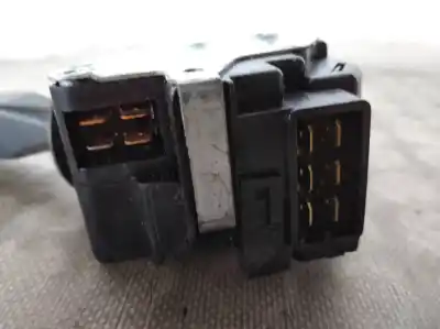 Second-hand car spare part headlights switch for renault r 19 berl. con portón (b/c53) (g) e6j oem iam references 7700766407  