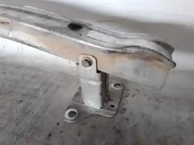 Second-hand car spare part front bumper reinforcement for renault scenic ii (jm) f9q812 oem iam references 8200383687  