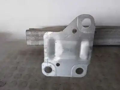 Second-hand car spare part front bumper reinforcement for renault scenic ii (jm) f9q812 oem iam references 8200383687  