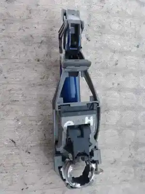 Second-hand car spare part exterior left front door handle for seat leon (1m1) 1.6 16 v oem iam references 3b0837885  