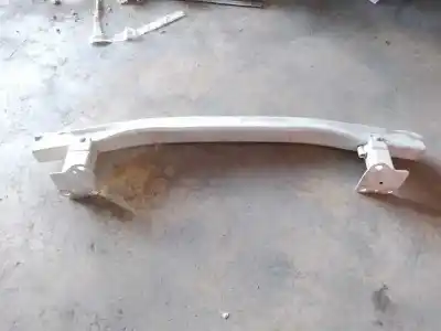 İkinci el araba yedek parçası ön tampon güçlendirmesi için renault megane i coach/coupe (da0) g/f7rd7 oem iam referansları 8200011107  