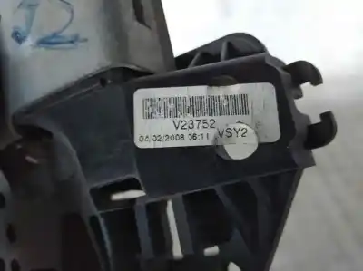 Автозапчасти б/у левая передняя наружная ручка за audi a4 b8 (8k2) 2.0 tdi ссылки oem iam 8t01837885  