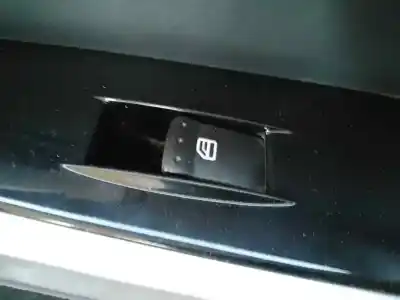 Pezzo di ricambio per auto di seconda mano comando alzacristalli posteriori destro per ssangyong korando d20dtf riferimenti oem iam 