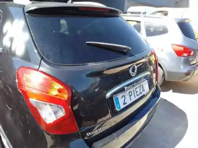 Pezzo di ricambio per auto di seconda mano portellone per ssangyong korando d20dtf riferimenti oem iam   