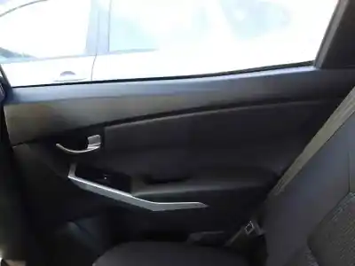 Pezzo di ricambio per auto di seconda mano rivestimento porta posteriore destro per ssangyong korando d20dtf riferimenti oem iam 