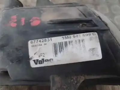 Tweedehands auto-onderdeel linker mistlamp voor seat leon (1m1) 1.6 16 v oem iam-referenties 1m0941699c  