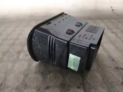 Peça sobressalente para automóvel em segunda mão grelha / difusor de ar por seat toledo ii (1m2) 1.9 tdi referências oem iam 8l0820901  