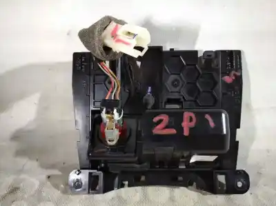 Автозапчасти б/у пепельница за audi a4 b8 (8k2) 2.0 tdi ссылки oem iam 8k0857951  