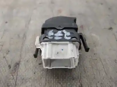 Автозапчастина б/у передній правий віконний вимикач для renault clio ii fase ii (b/cb0) k9k702 посилання на oem iam 2648802  