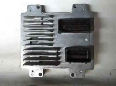 Pezzo di ricambio per auto di seconda mano CENTRALINA MOTORE per OPEL ASTRA J SEDÁN  Riferimenti OEM IAM 12659379  