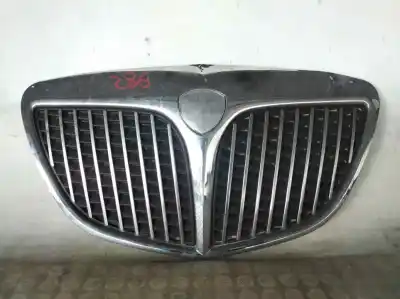 Автозапчасти б/у передняя решетка за lancia ypsilon (843_) 1.2 (843.axb1a) ссылки oem iam 735349457