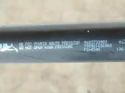 Автозапчастина б/у амортизаторі багажника/дверей для citroen c3 8h01 посилання на oem iam 9683733980  