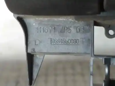 Автозапчастина б/у ліва передня зовнішня ручка для citroen c3 8h01 посилання на oem iam 9684560080  