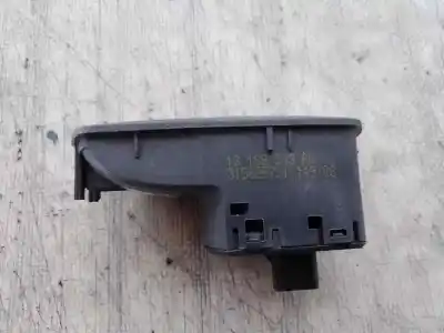 Second-hand car spare part right front power window switch for opel corsa d z14xep oem iam references 13189333rw  