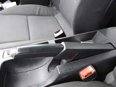 Автозапчастина б/у важіль ручного гальма для audi a4 b7 (8ec) 2.0 tdi 16v посилання на oem iam 