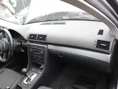 Автозапчастина б/у панель приладів для audi a4 b7 (8ec) 2.0 tdi 16v посилання на oem iam 