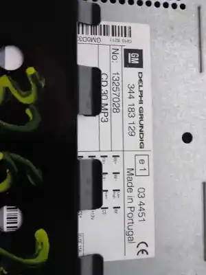 Peça sobressalente para automóvel em segunda mão sistema de áudio / rádio cd por opel corsa d z12xep referências oem iam 13257028  