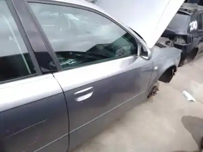 Автозапчастина б/у передні праві двері для audi a4 b7 (8ec) 2.0 tdi 16v посилання на oem iam 