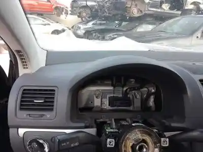 Pièce détachée automobile d'occasion tableau de bord pour volkswagen golf v berlina (1k1) highline références oem iam   