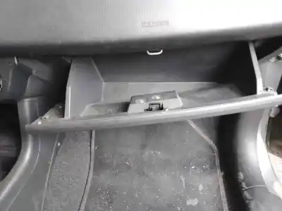 Автозапчасти б/у бардачок за suzuki swift (agz/azh/nz) m13a ссылки oem iam   