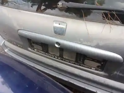 Pièce détachée automobile d'occasion coffre / serrure de porte pour peugeot 306 break boulebard références oem iam   