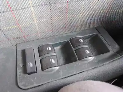 Автозапчастина б/у передні вікний вмикач для audi a6 c5 avant (4b5) 2.5 tdi посилання на oem iam 