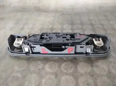 Автозапчастина б/у внутрішне світло для audi a4 b5 (8d2) 1.9 tdi посилання на oem iam 8d0947111  