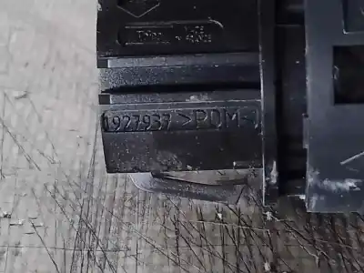 Second-hand car spare part switch for renault megane ii sedán (lm0/1_) 1.5 dci (lm0f, lm0t, lm2b) oem iam references   