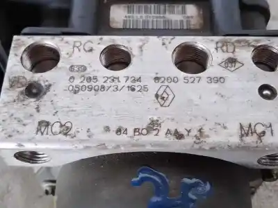 Second-hand car spare part abs for renault megane ii sedán (lm0/1_) 1.5 dci (lm0f, lm0t, lm2b) oem iam references 8200527390  