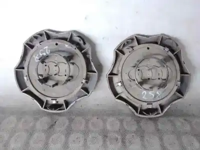 Pezzo di ricambio per auto di seconda mano coprimozzi per audi a6 c5 avant (4b5) 2.5 tdi riferimenti oem iam 4z7601165a  