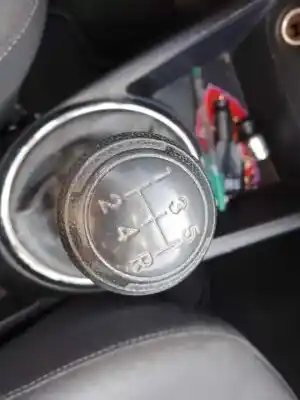 Pezzo di ricambio per auto di seconda mano POMELLO DELLA LEVA DEL CAMBIO per HYUNDAI I20 (PB)  Riferimenti OEM IAM   
