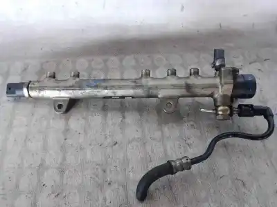 Pezzo di ricambio per auto di seconda mano RAMPA INIETTORI per OPEL CORSA C  Riferimenti OEM IAM 46817523  