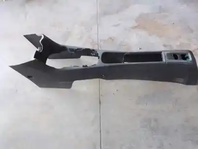 Автозапчастина б/у центральний подлокник для opel corsa d z14xep посилання на oem iam 13184076  