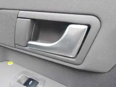 Автозапчастина б/у усередині передня права ручка для audi a2 (8z0) 1.4 посилання на oem iam 
