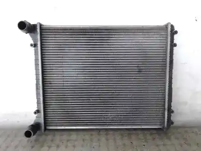 Автозапчастина б/у водяний радіатор для audi a2 (8z0) 1.4 посилання на oem iam 8z0121251