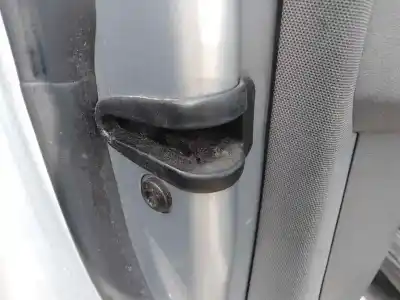 Автозапчастина б/у замок передніх дверей лівий для audi a2 (8z0) 1.4 посилання на oem iam 