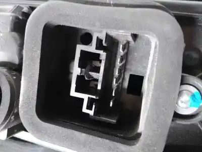 Автозапчастина б/у правий ліхтар для fiat i doblo (119) 1.2 (223axa1a) посилання на oem iam 20110999  