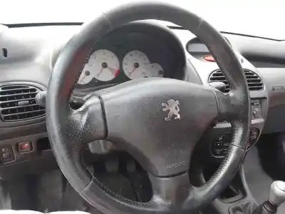 Pièce détachée automobile d'occasion volant pour peugeot 206 sw xs références oem iam   