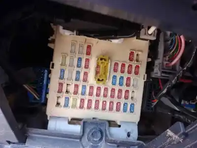 İkinci el araba yedek parçası röle/sigorta kutusu için kia rio basic oem iam referansları   